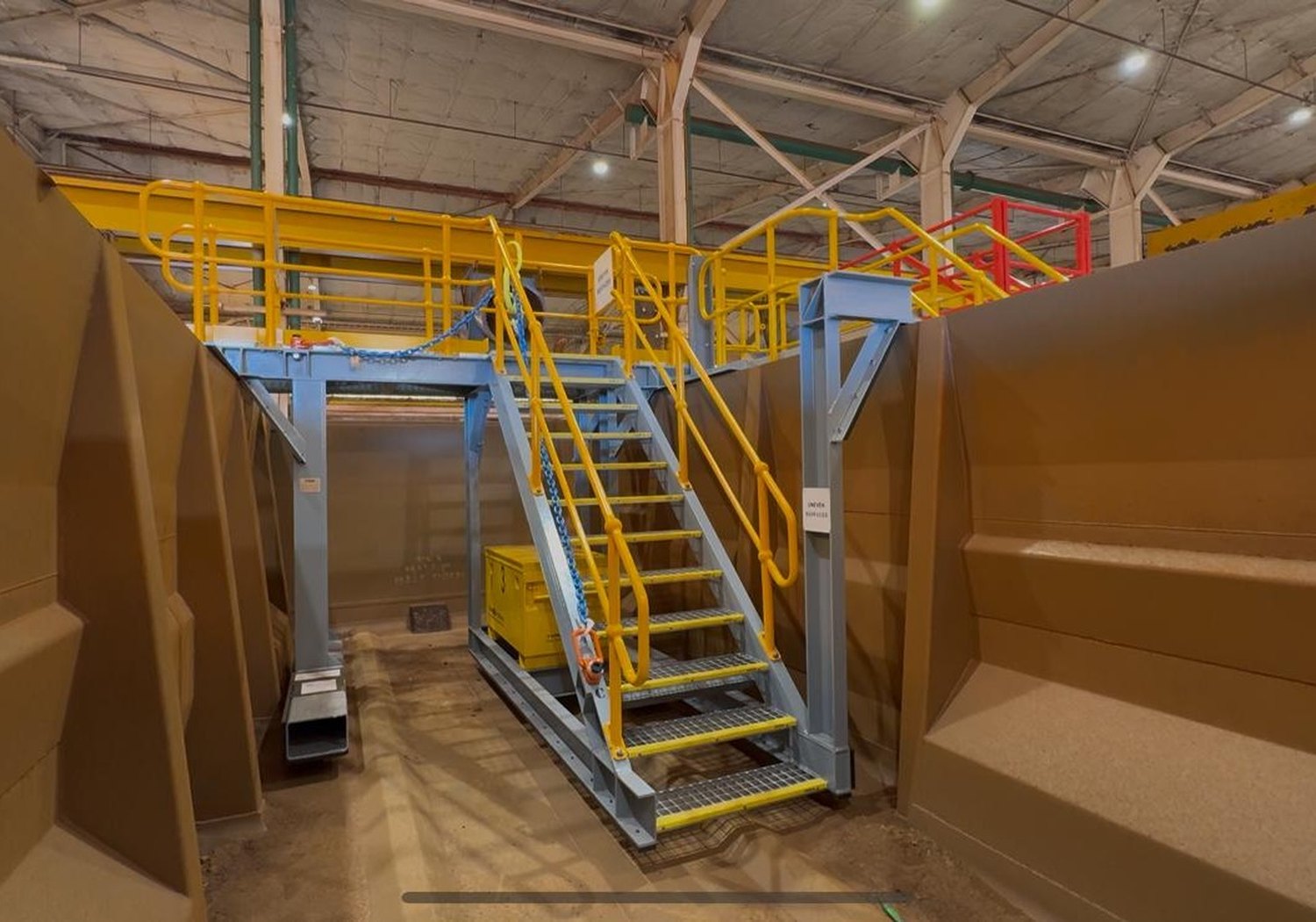 Engineered wagon access and egress system in the repair workshop