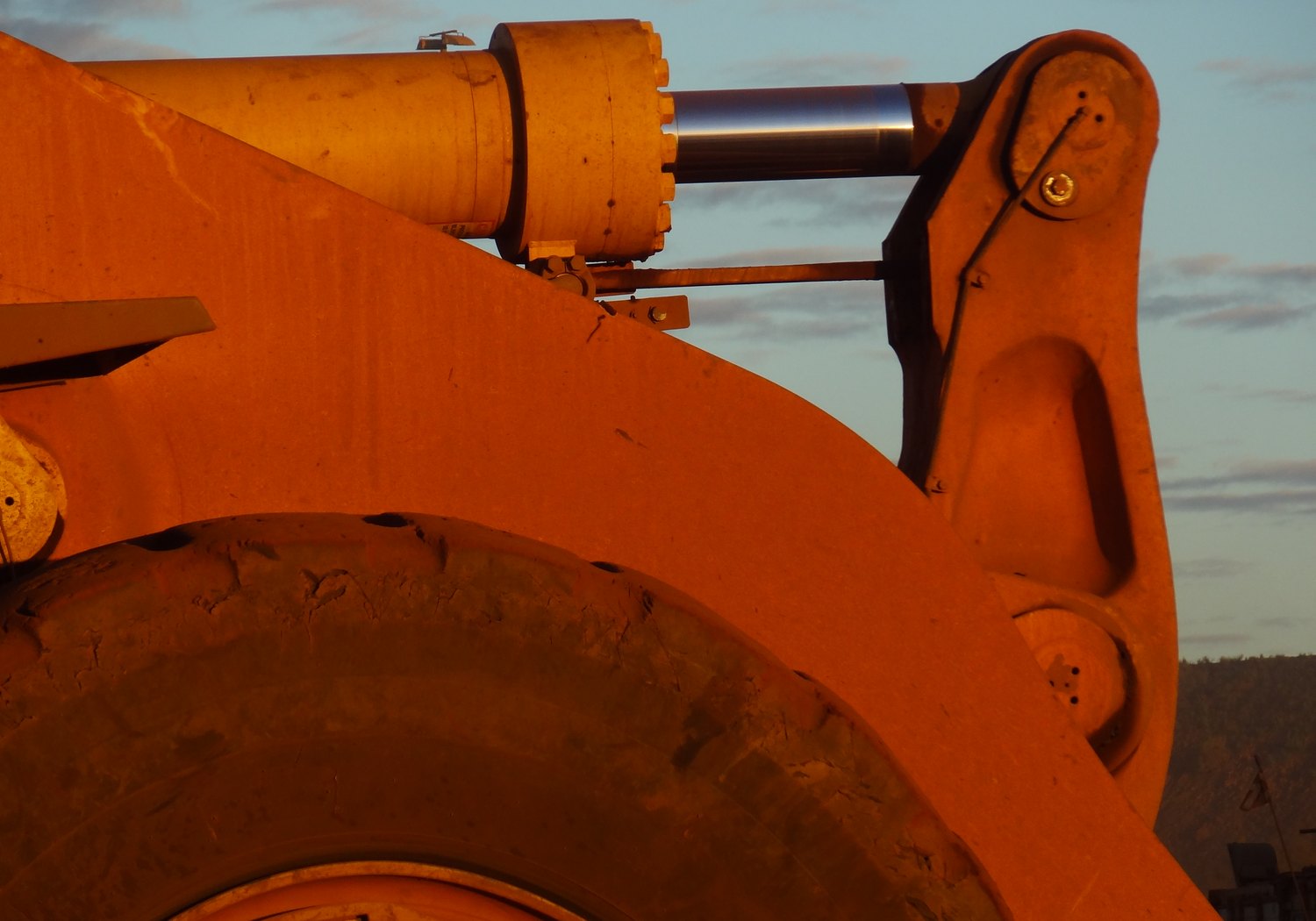 Internal wagon repair at the workface